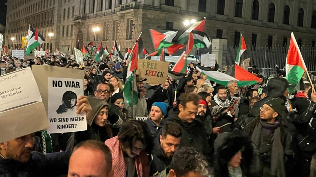 ｢ドイツにイスラム帝国を樹立せよ｣と主張…移民大国･ドイツでイスラム教徒への不安が広がっているワケ 移民の増加率と犯罪の増加率はほぼ比例している | PRESIDENT Online（プレジデントオンライン）