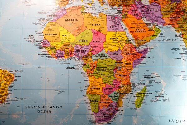 デカルトが生まれた時代に、アフリカでも哲学者は存在していた（写真：Protasov AN/shutterstock）