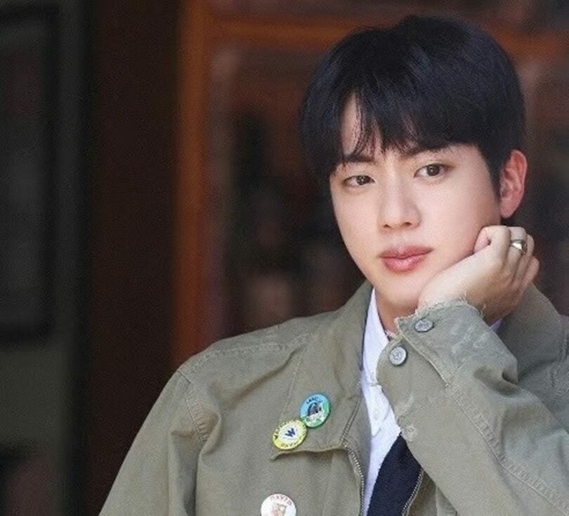 (c)STARNEWS