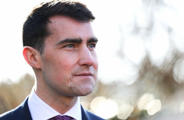 アイルランドでの公共支出のためのドジのような権限？感謝はない、と政府は言う