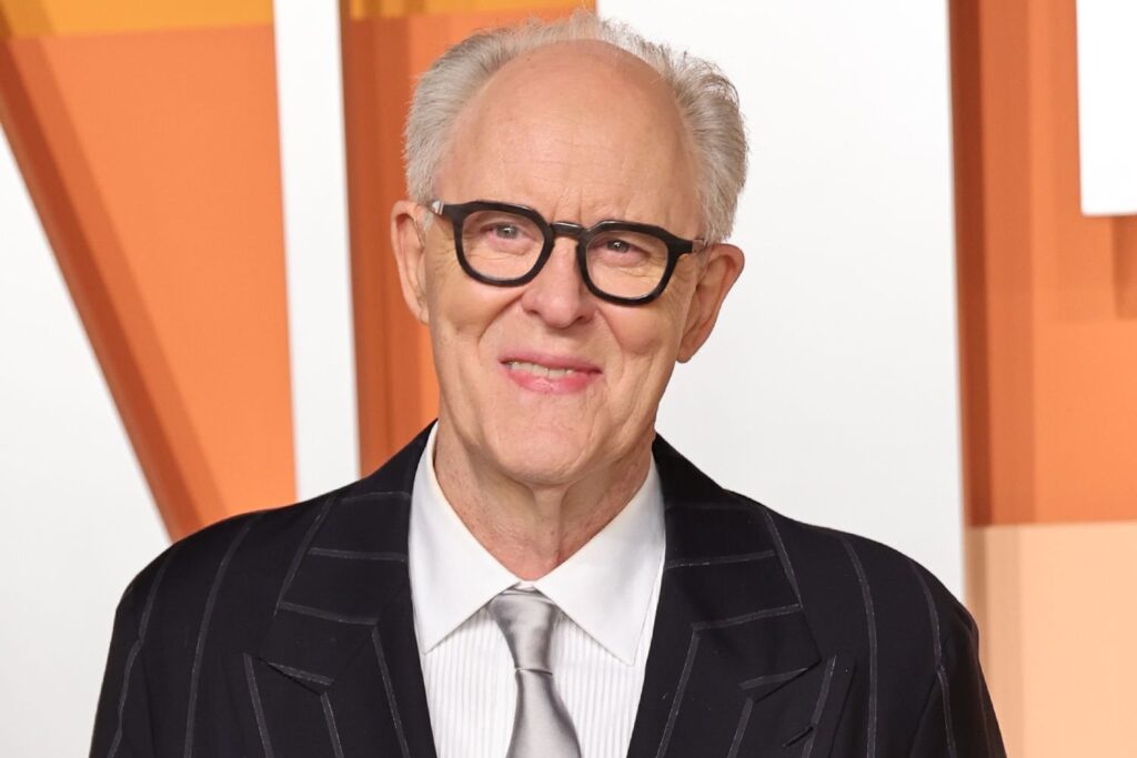 ジョン・リスゴーは、ハリー・ポッターのテレビシリーズでダンブルドアを演じることは「それほど大変な仕事になるだろう」とは思わないと言います