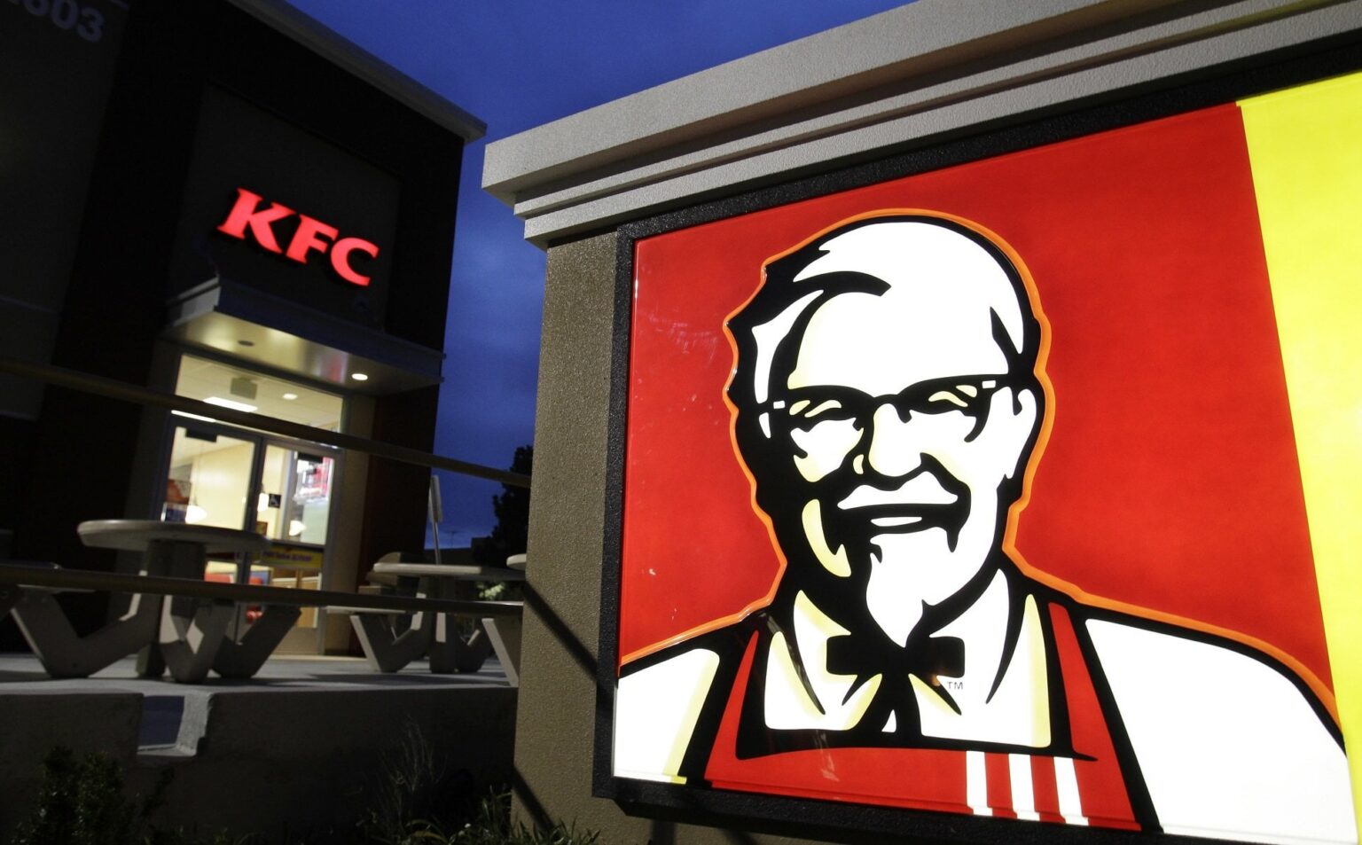 KFCが本社移転、ケンタッキーの外へ　テキサス州へ