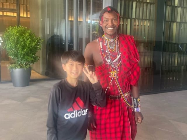 市川團十郎、息子と共に“人生初アフリカ”へ「日本では見ない光景」「逞しくなったなぁと、感動」(All About NEWS) - goo ニュース