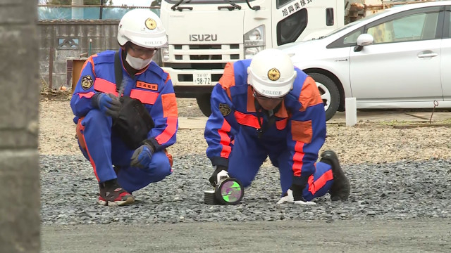 住宅敷地にバックで入ろうとしたトラック 住人の９０代女性はねる 女性は意識不明の重体〈宮城・大崎市〉