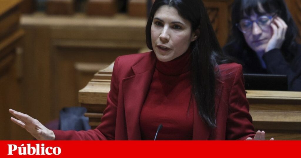 マリアナ・モルタグアは、ポルトガルにはもう首相がいないと言います