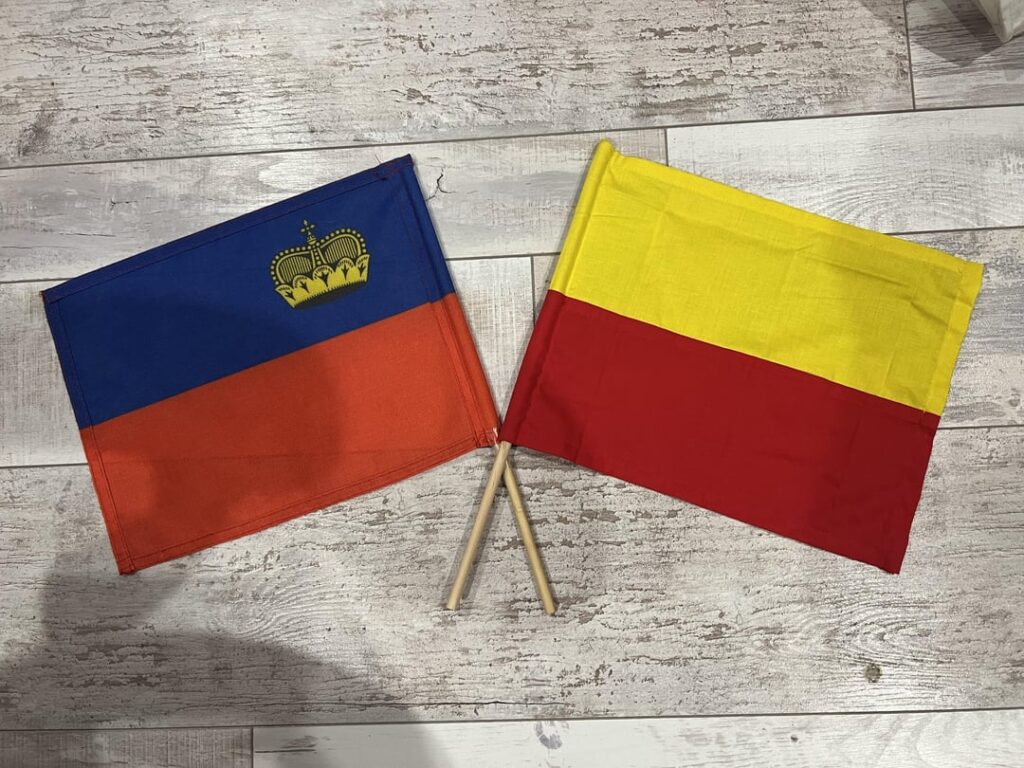 リヒテンシュタインの私の旗！