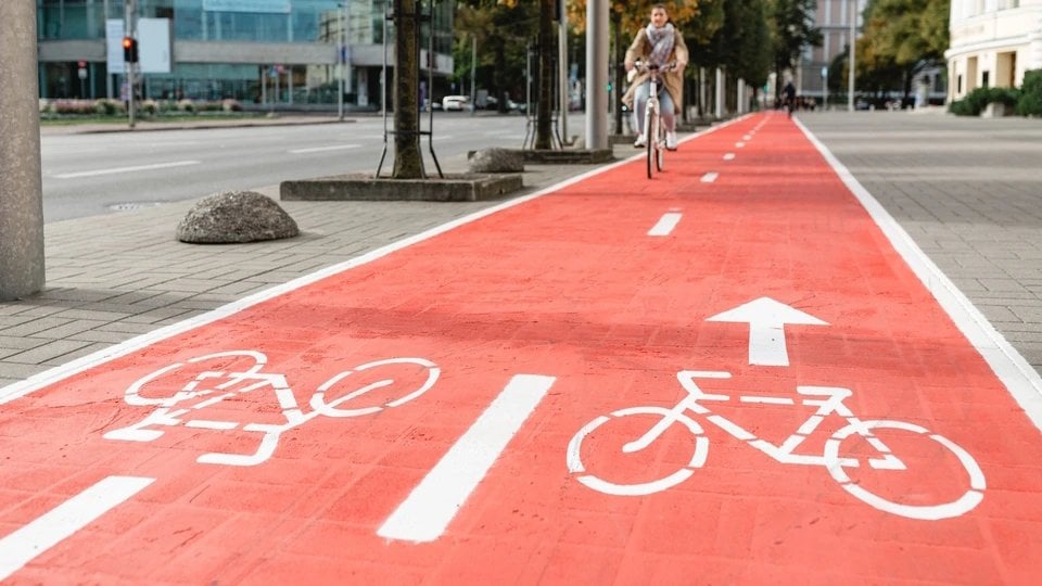 すぐに聖なる日曜日からザグレブとサモバーまでの自転車で