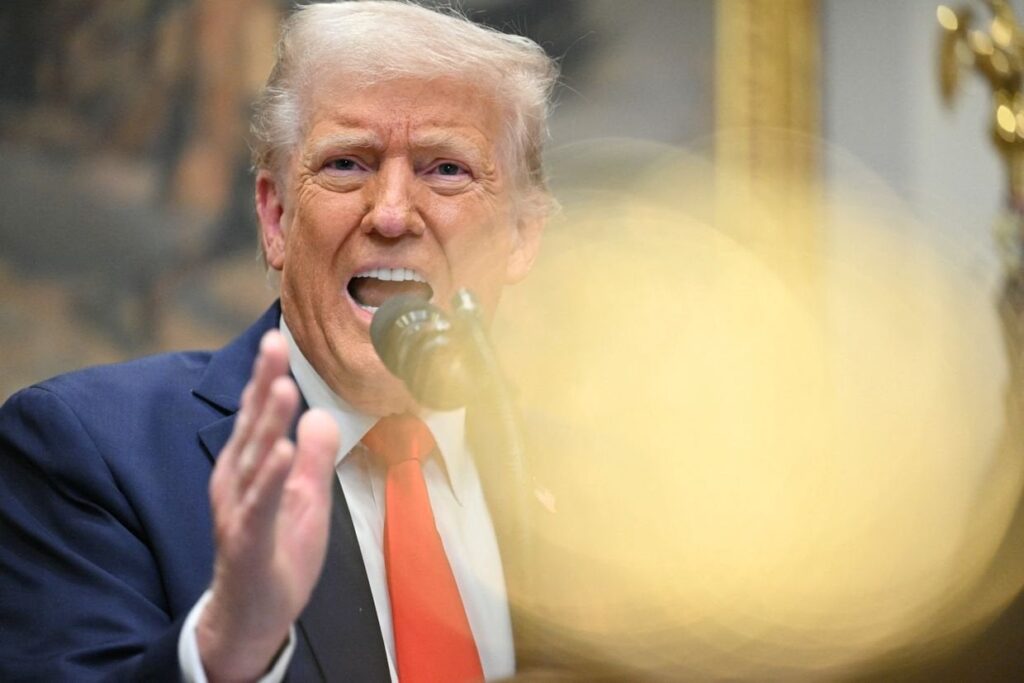 伝えられるところによると、トランプは進行中のロシア・ウクレーンの空中ストライキに怒っていると伝えられています
