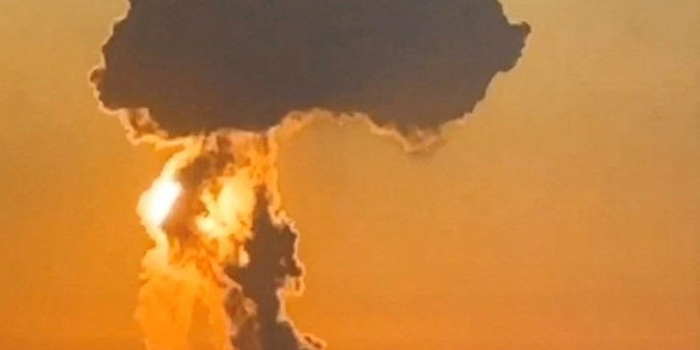 ウクライナは、TU-95およびTU-160爆撃機攻撃に使用される重要なロシアの空軍基地を攻撃しました