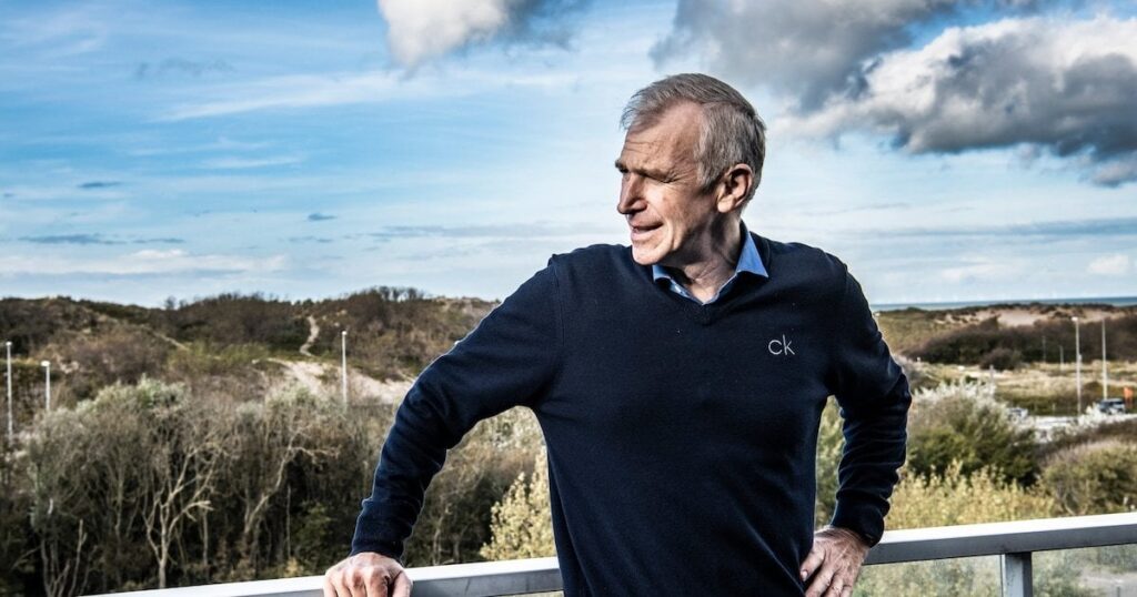物議を醸す中国の技術大手を支援する元首相：Yves Leterme-再び - 信用不全|朝