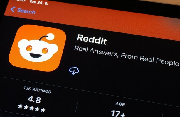 SitDown Sunday：インターネットの残りの部分が悪化するにつれて、人々がRedditに群がっている理由