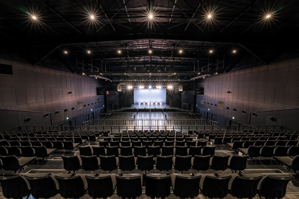 名古屋最大級のライブハウス型ホール「COMTEC PORTBASE(コムテック ポートベイス)」港区に3月20日オープン。入場無料の記念イベントを15日、16日に開催。 ｜ 名古屋情報通