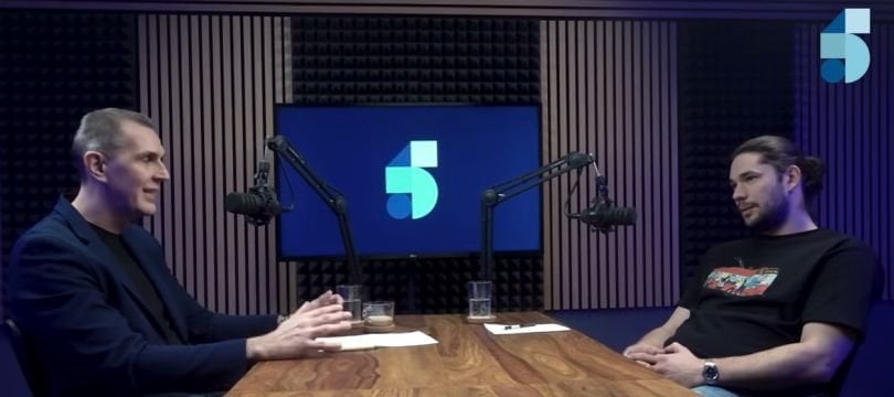 David Nagy MKKPパーティーディレクター「たとえば、私はピーター・マギヤールに投票しませんでしたが、私たちはまだ少数です。しかし、彼が首相であるならば、ヴィクトル・オバンが残っているかのように、それは2つの事実です。」