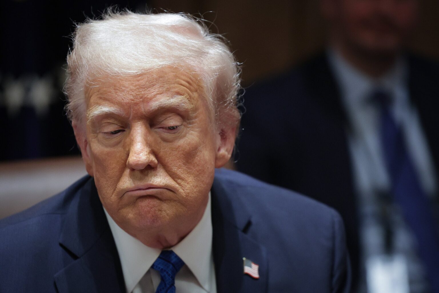 4人に3人のアメリカ人はドナルドトランプの下で気分が良くありません：世論調査