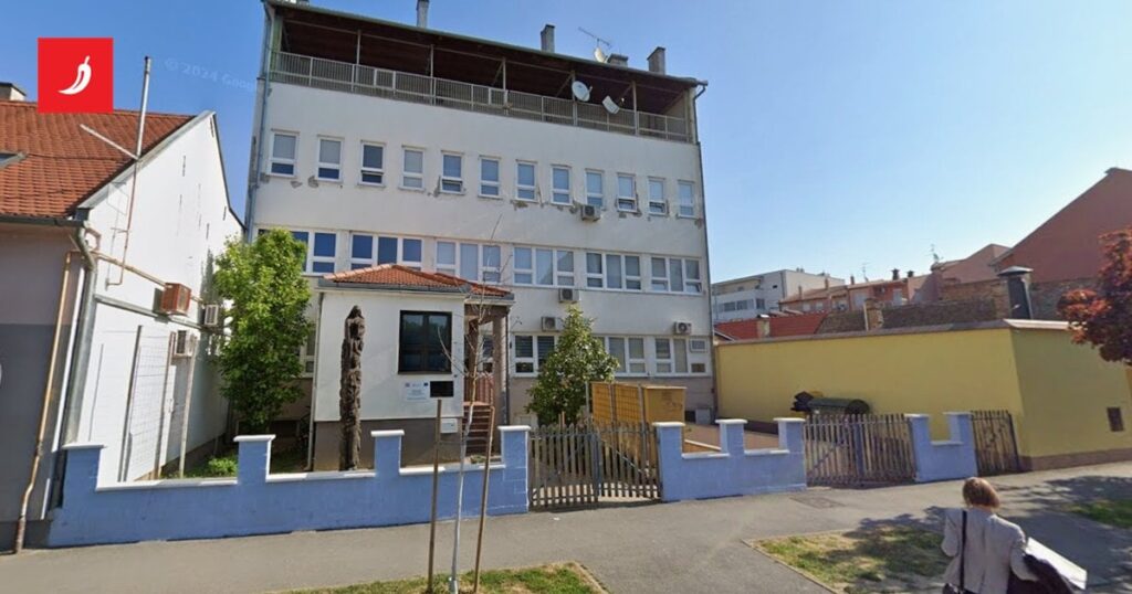 Osijekの少女は、自宅から仲間を連れて行き、酔ってレイプしました。彼らはすべてを記録しました Osijekの少女は、自宅から仲間を連れて行き、酔ってレイプしました。彼らはすべてを記録しました