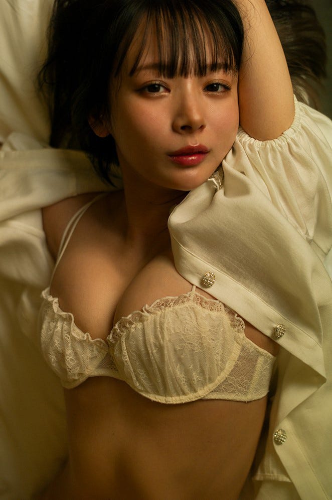 岡田紗佳／撮影：細居幸次郎