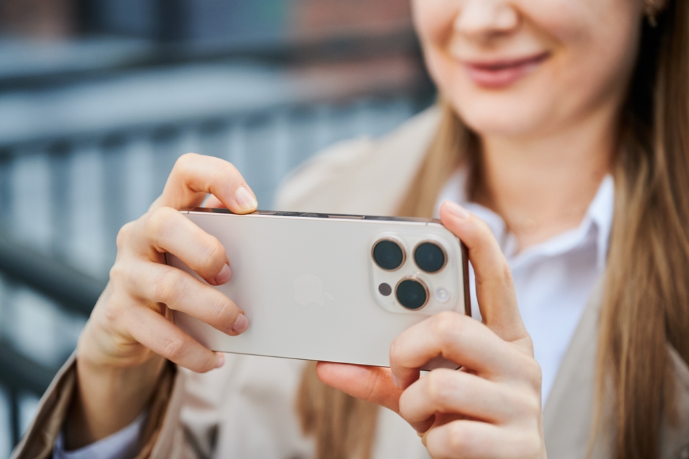 iPhone 17 Proシリーズ、8Kビデオ撮影が可能になる噂 | Gadget Gate