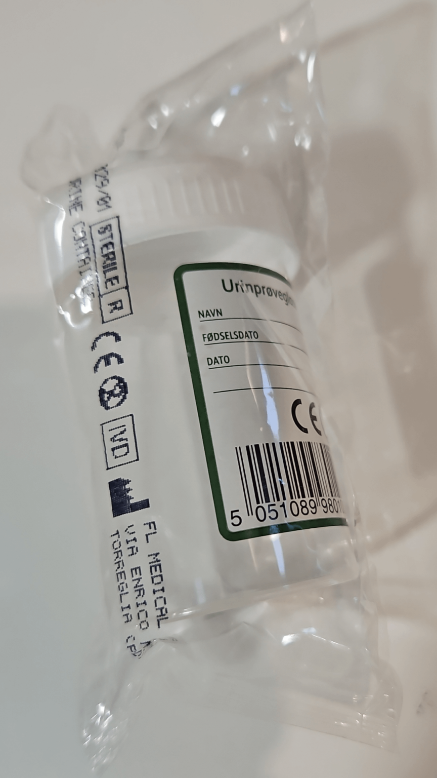 25krのプラスチックピーカップ