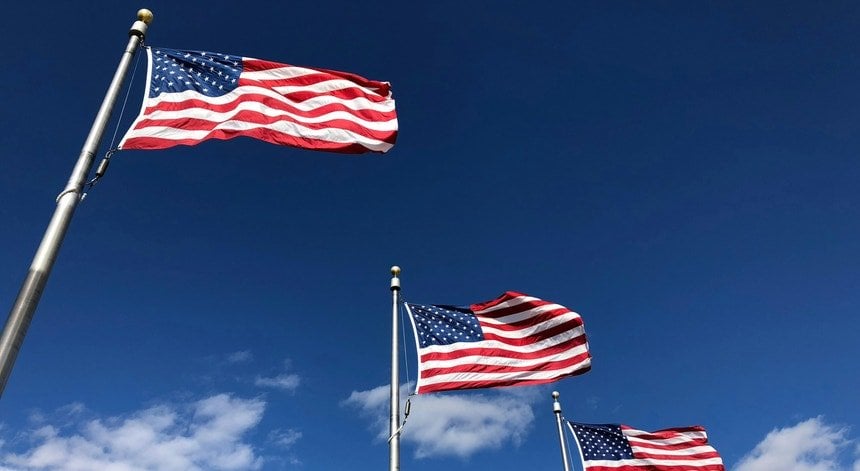 トランプアメリカからの脱出。ポルトガルへのアメリカの移民は50％増加しました