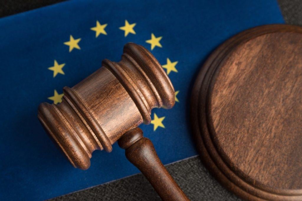 元ロシアの副首相イゴール・シュバロフは、EU司法裁判所で控訴を失い、EU制裁リストに留まります。 Shuvalovは、領土の完全性、主権を損なう行動と政策を支援するために、2022年2月にEU制裁リストに掲載されました。