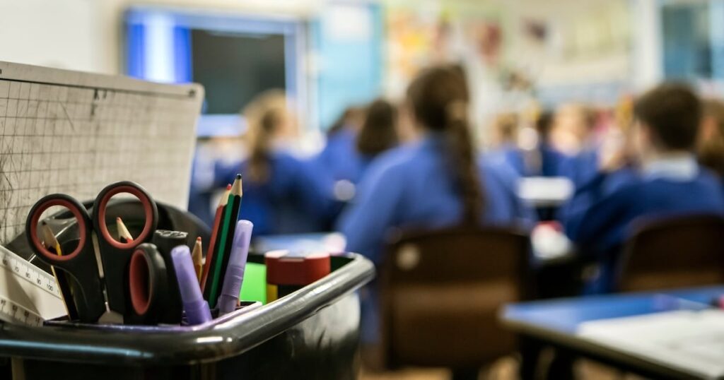 パンデミック以来、学校を始めてより感情的な問題を抱える子どもたち - 勉強