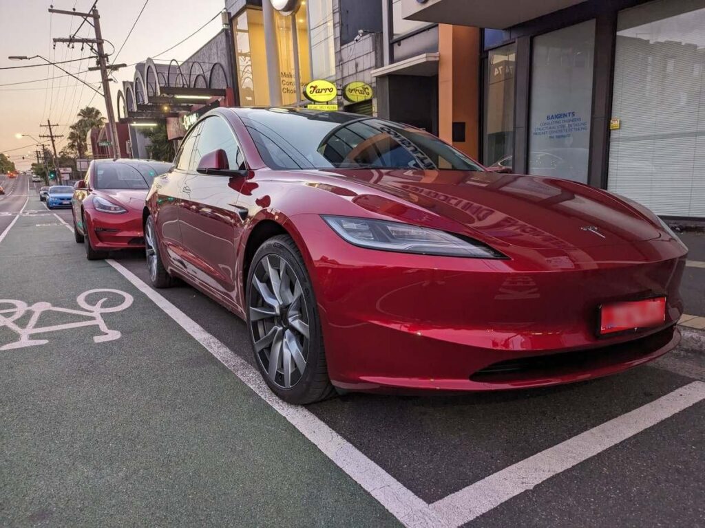 オーストラリアで再びテスラ電気自動車販売が急落 - モデル3は81％以上下落しています