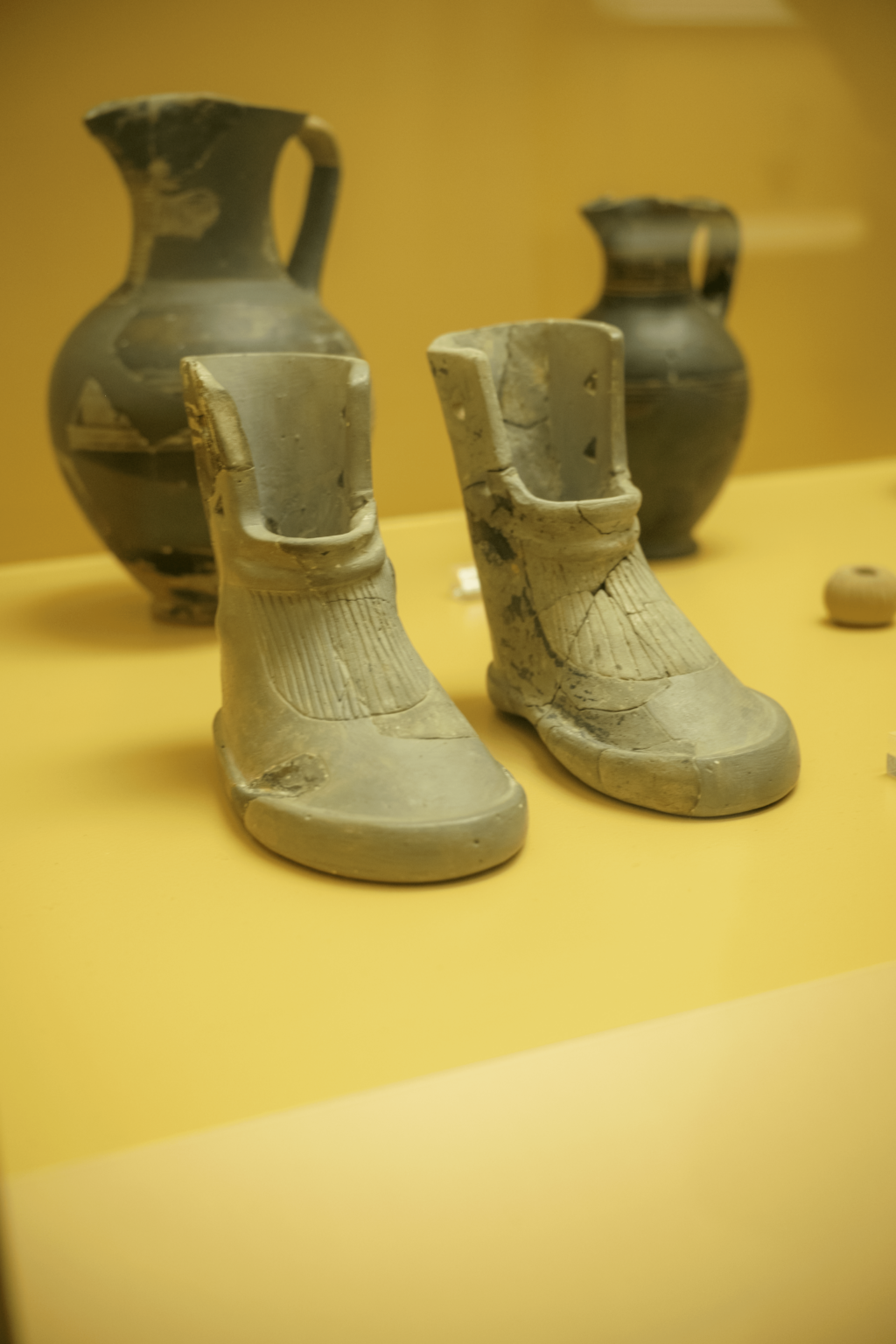サンダルヘッドが古代市場にいたときの反応を想像してください！