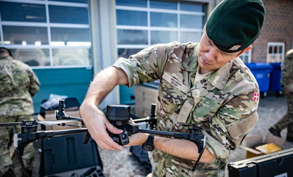 新しいバトルドローンが陸軍に引き渡されました