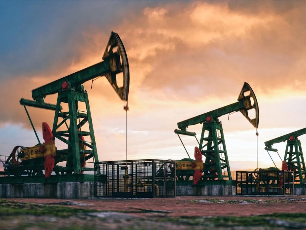 OPECは生産量を増やすため、原油価格が下落します。ロシアはオイルを60ドル以下に販売する必要があります。