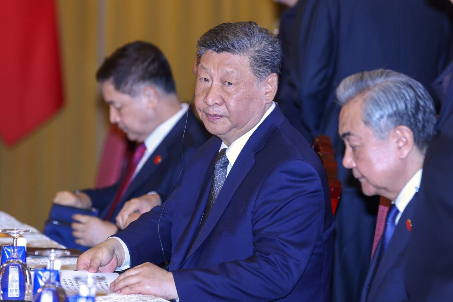 中国は245％の米国の関税でブラフを呼びます：「無意味」