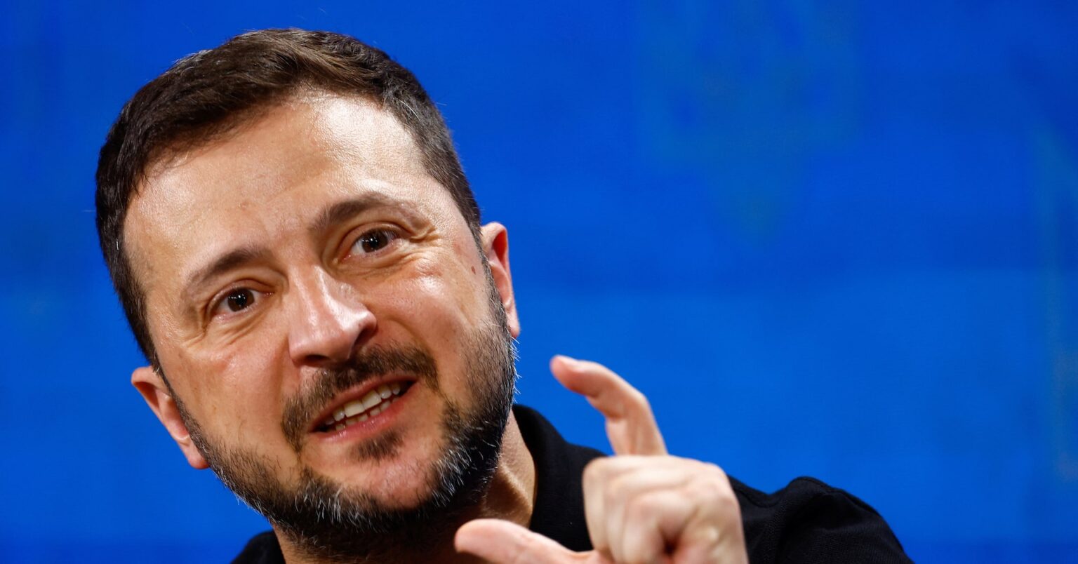 ウクライナ大統領、中国とブラジルの和平構想を「破壊的な提案」と非難 | ロイター