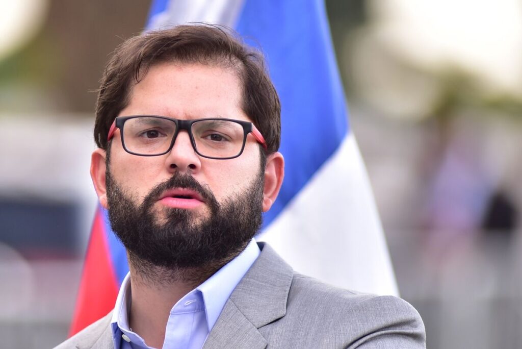 ｢まるで皇帝気取り｣、トランプ氏をチリ大統領が痛烈批判－関税秒読み - Bloomberg