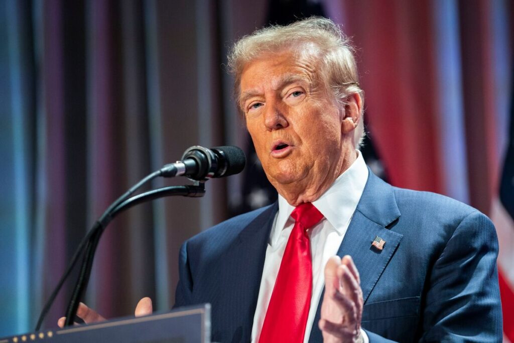 トランプ氏の投稿受けペソ上昇－メキシコ大統領と「素晴らしい会話」 - Bloomberg