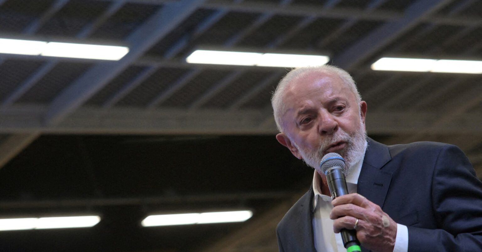 ブラジル・ルラ政権不支持が過去最高の56％、物価高に不満＝世論調査 | ロイター