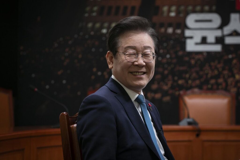 「韓国のトランプ」に思わぬ機会、尹氏自滅で次期大統領最有力候補に – Bloomberg 「韓国のトランプ」に思わぬ機会、尹氏自滅で次期大統領最有力候補に - Bloomberg