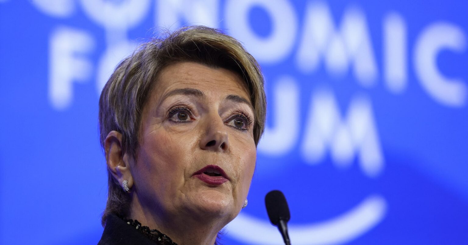 スイスへの米関税は理解不能、対策でＥＵと連携＝財務相 | ロイター