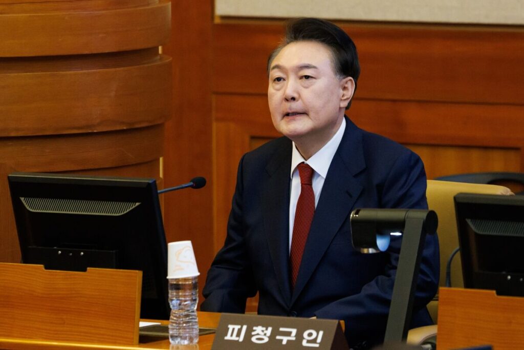 韓国の尹大統領が失職、早期選挙へ－弾劾は妥当と憲法裁判断 - Bloomberg