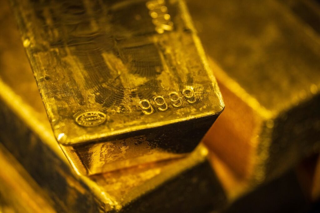 金の裁定取引が急停止、トランプ関税の適用対象外との発表受け - Bloomberg