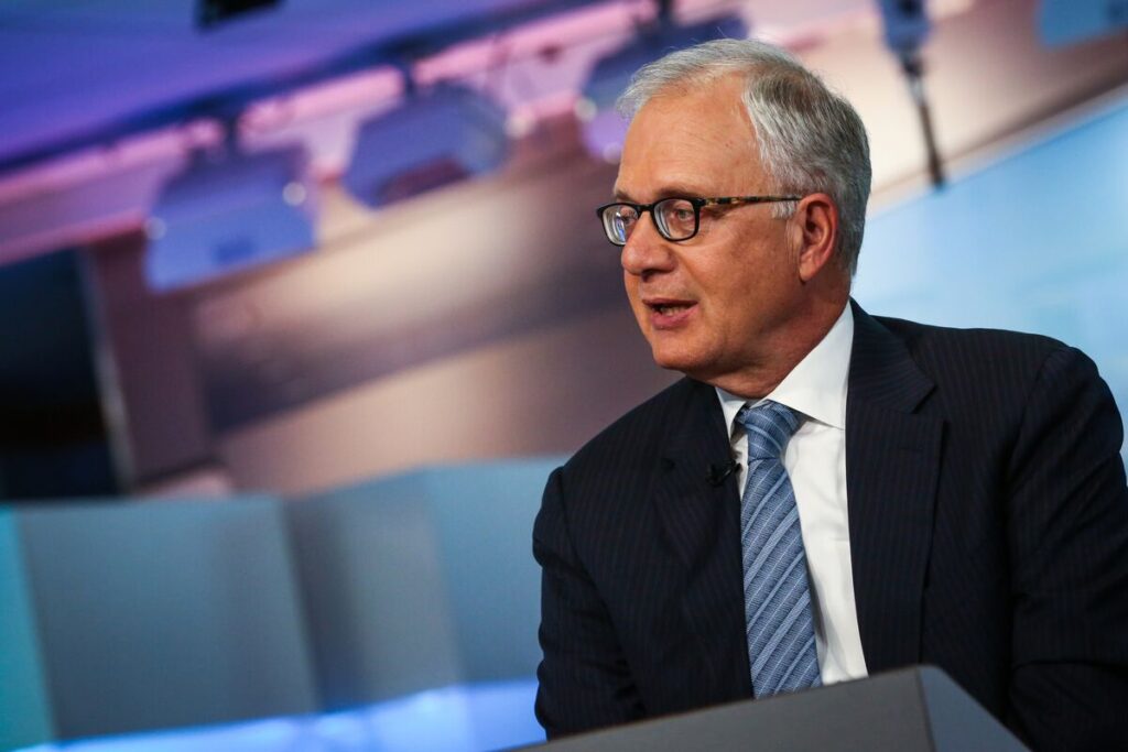 米株急落は「買い場」とヤルデニ氏、ＵＢＳはＳ＆Ｐ500予想下方修正 - Bloomberg