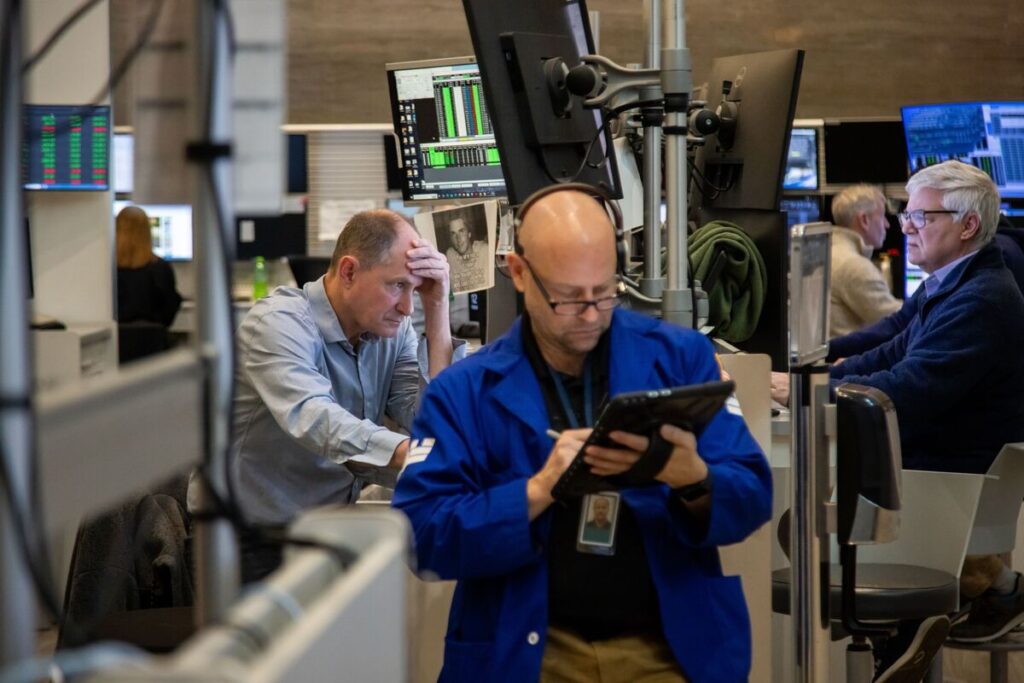 米国株急落、時価総額290兆円近く消失－「誰も逃れられない」との声 - Bloomberg