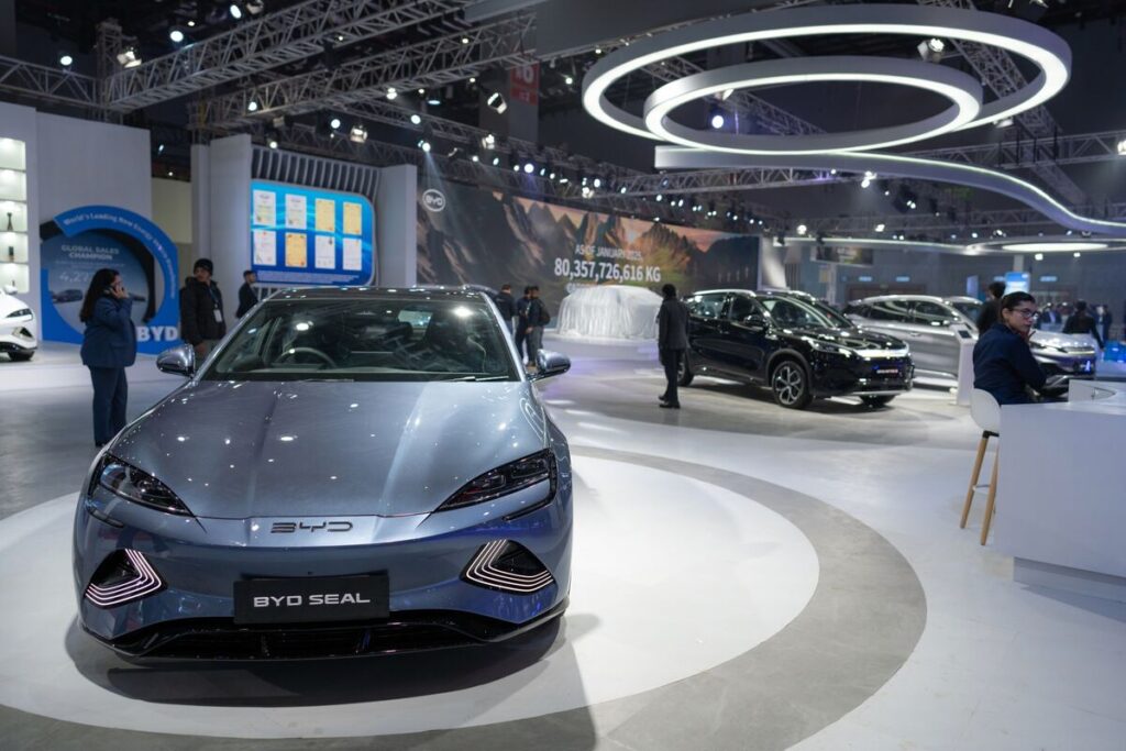 インド、ＢＹＤの参入には「ノー」－テスラ誘致目指す一方で - Bloomberg