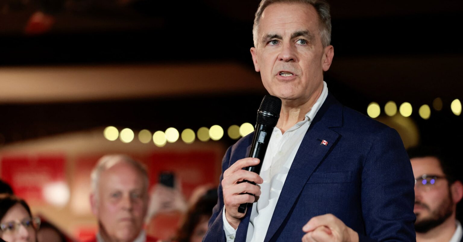 中国系アプリがカーニー首相の虚偽情報拡散か、カナダ総選挙控え | ロイター