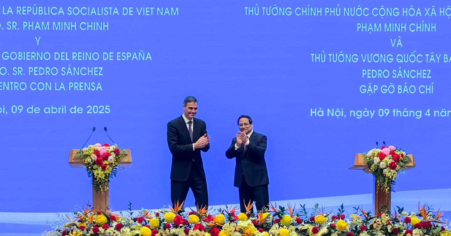 ベトナム・スペイン両首相、自由貿易の重要性を強調 米関税念頭 | ロイター ベトナム・スペイン両首相、自由貿易の重要性を強調 米関税念頭 | ロイター