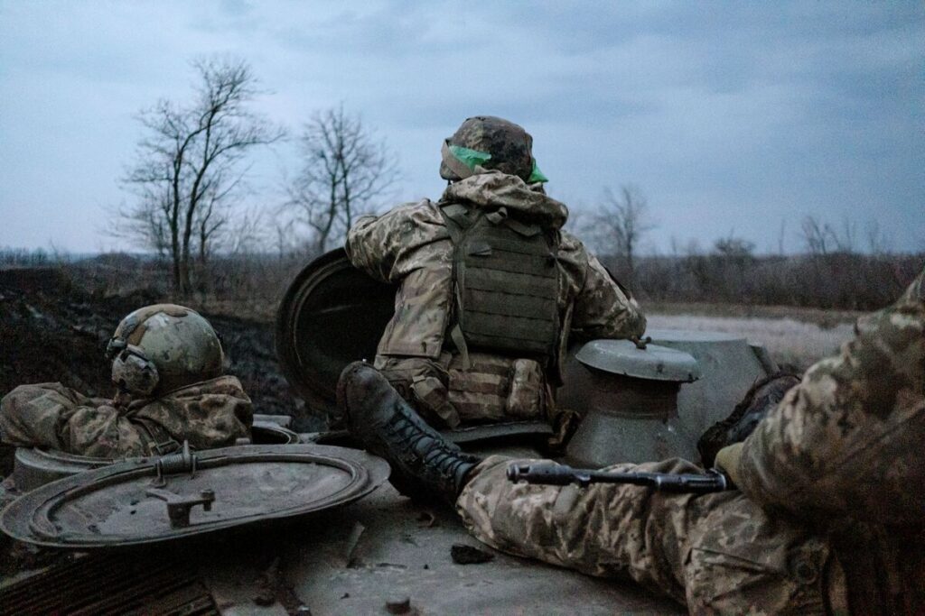 ウクライナが中国人兵２人の身柄拘束、ロシア軍として戦闘に参加 - Bloomberg