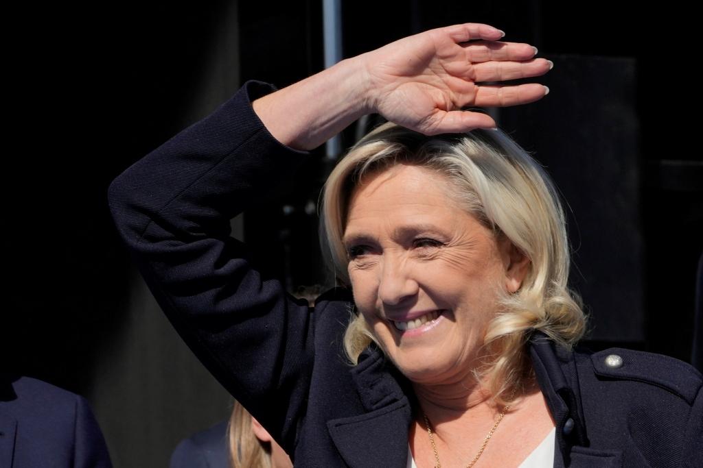 フランスを二極化するマリーヌ・ルペンの立候補禁止(1/2) | JBpress (ジェイビープレス)