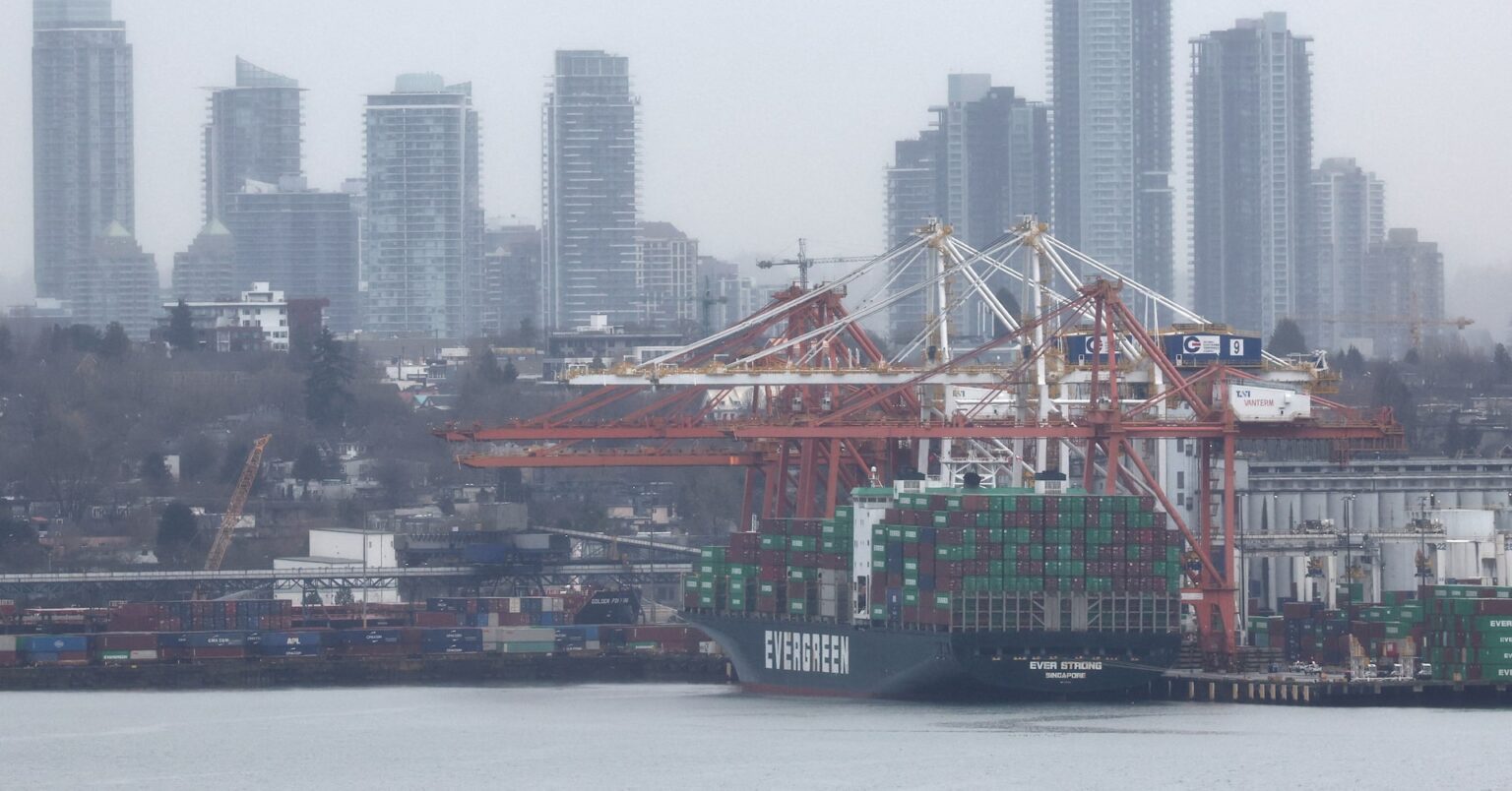 米の一部関税90日間停止、カナダ・メキシコ関税は対象外＝当局者 | ロイター