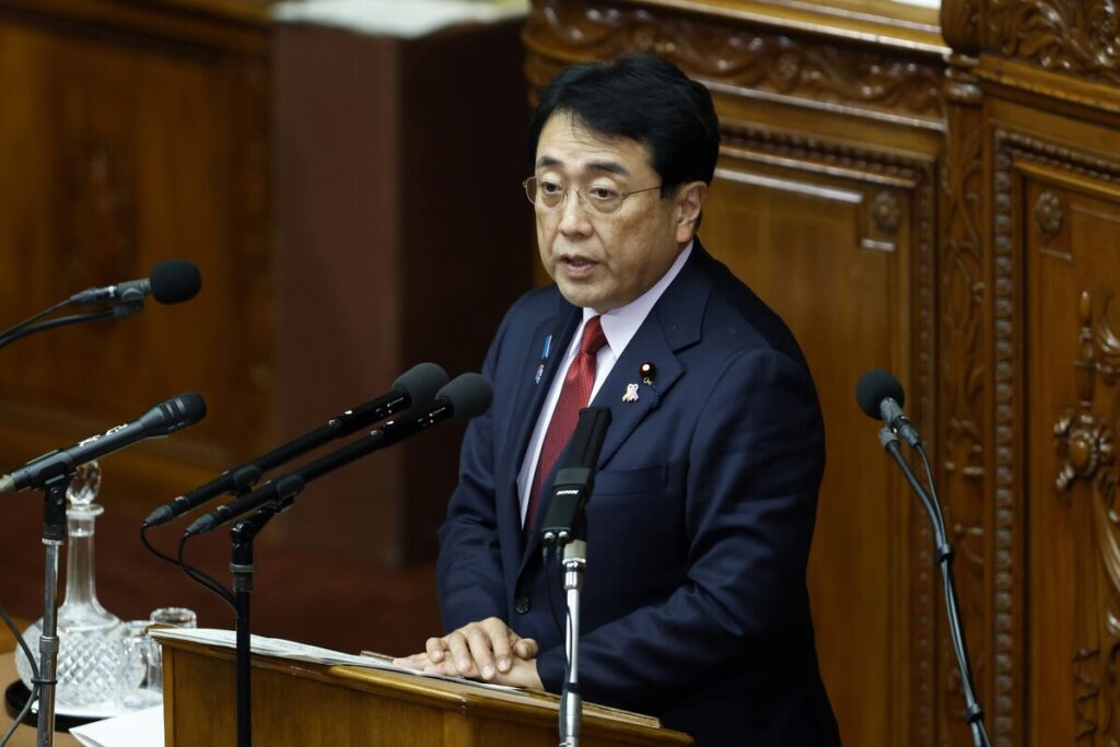 赤沢再生相､米上乗せ関税一時停止｢前向きな動き｣－見直し要求は継続 - Bloomberg