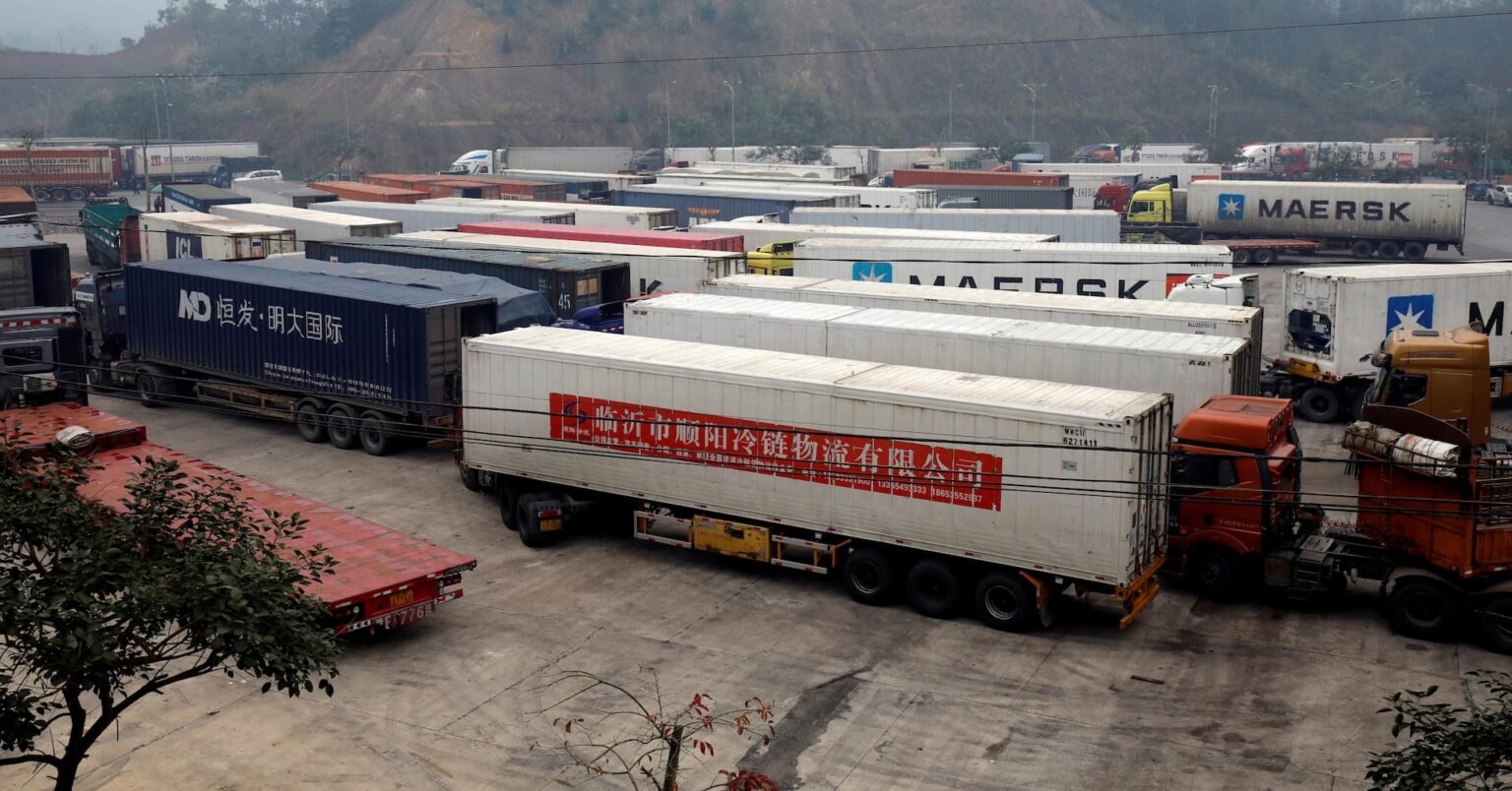 ベトナム政府、トランプ関税回避へ中国製品の取り締まりなど検討 | ロイター