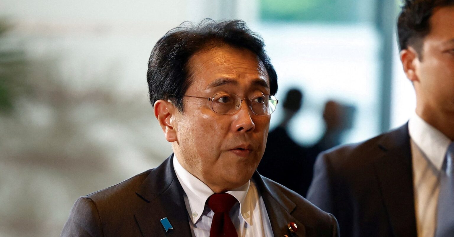 政府の関税対策チームが初会合、赤沢担当相「国益考え取り組む」 | ロイター 政府の関税対策チームが初会合、赤沢担当相「国益考え取り組む」 | ロイター