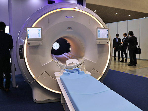 次世代ヘリウムフリーMRI「BlueSeal」